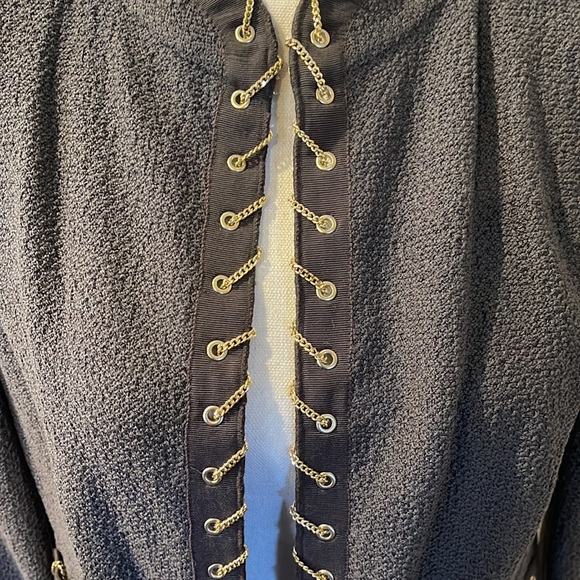Gorgeous St John Knit jacket with chain detail in slate (gray) size 10 - Picture 3 of 8